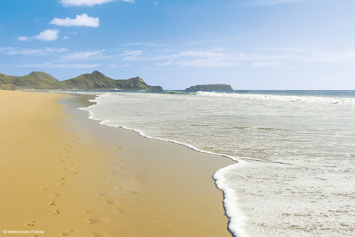 9 km langer Sandstrand von Porto Santo, Madeiras Nachbarinsel