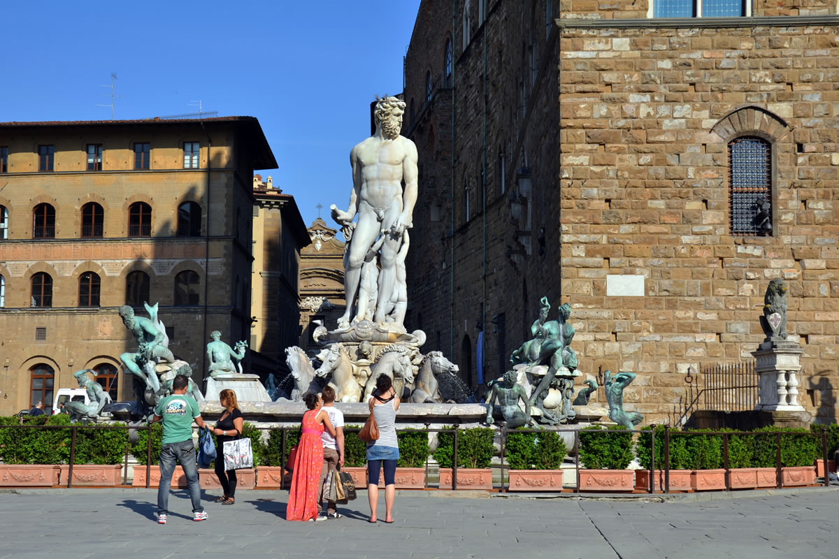 Berühmter Neptunbrunnen in Florenz