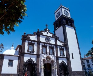 Die Hauptkirche Igreja Matriz de São Sebastião in Ponta Delgada