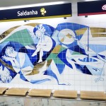 Saldanha - Nacht - Kunst an der Metrohaltestelle in Lissabon