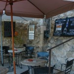 gemütliches Café in Besalú