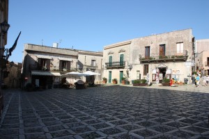 Kleiner Marktplatz in Erice auf Sizilien