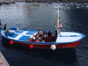 Whale Watching Fischerboot im Hafen von La Gomera