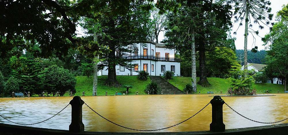 Warmer Pool im Terra Nostra Park