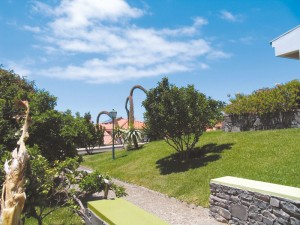 Garten des Hotel Jardim Atlântico bei OLIMAR Reisen