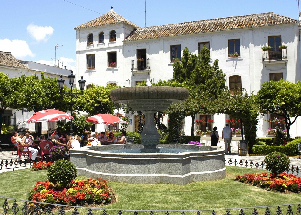 Plaza Las Flores Estepona