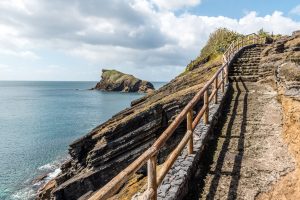 Treppe zu Aussichtspunkt Küste Sao Miguel Azoren