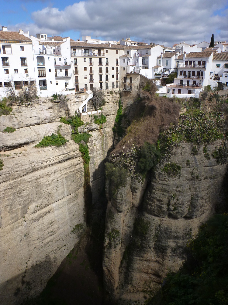 Häuser an der Schlucht