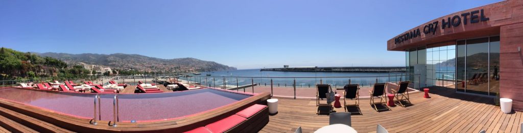 Terrasse des CR7 Hotel in Funchal