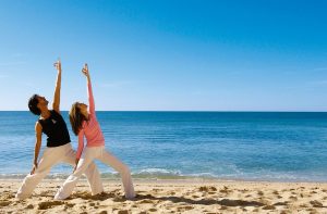 Yoga am Meer im Urlaub