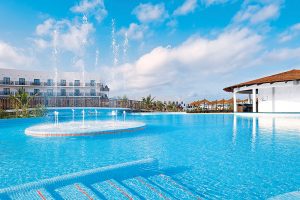 Pool Meliá Dunas Beach Resort & Spa