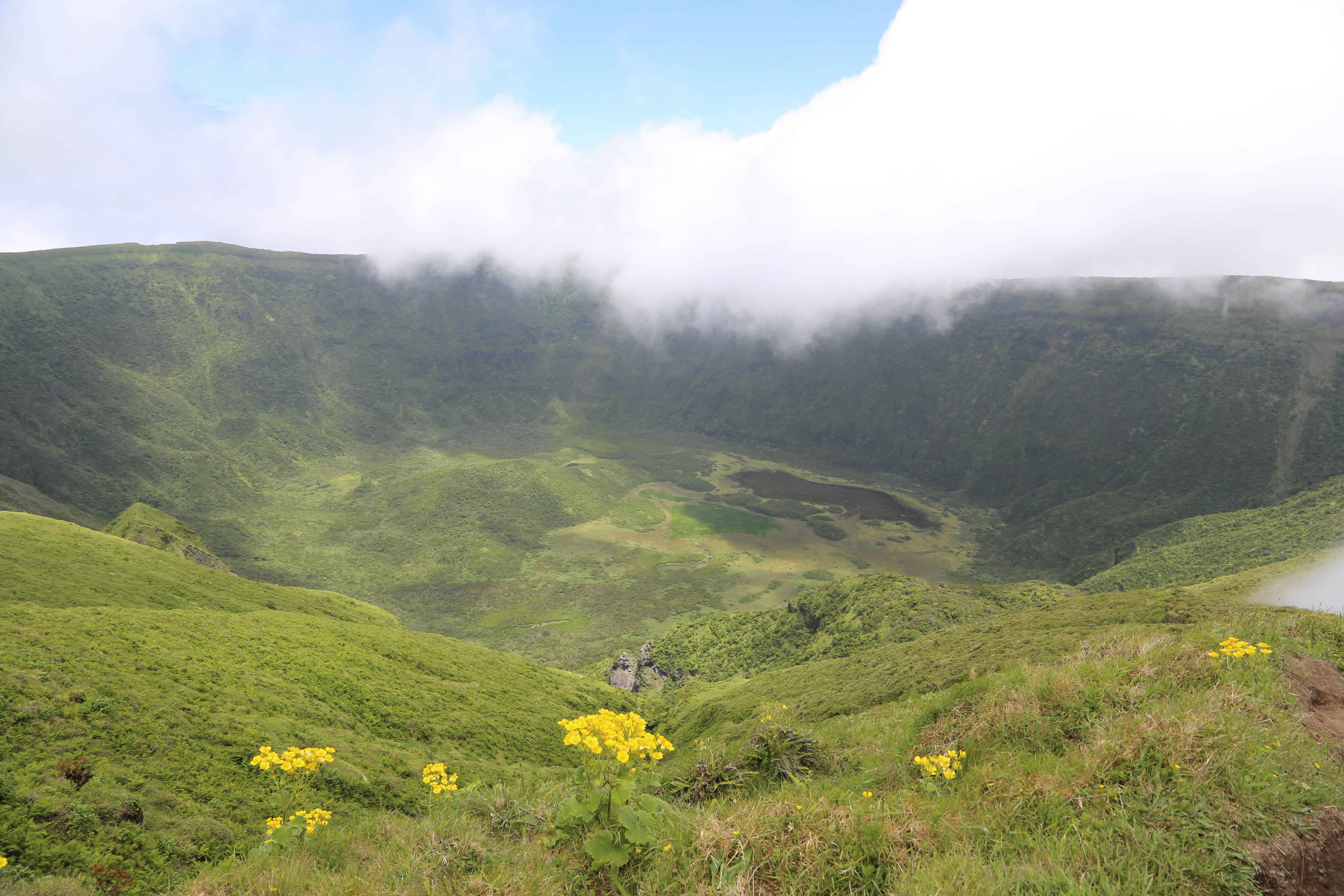 Faial Krater