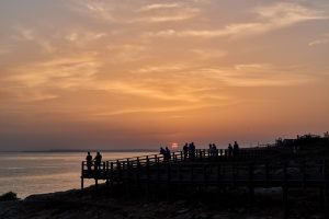 Sonnenuntergang an der Algarve in Portugal