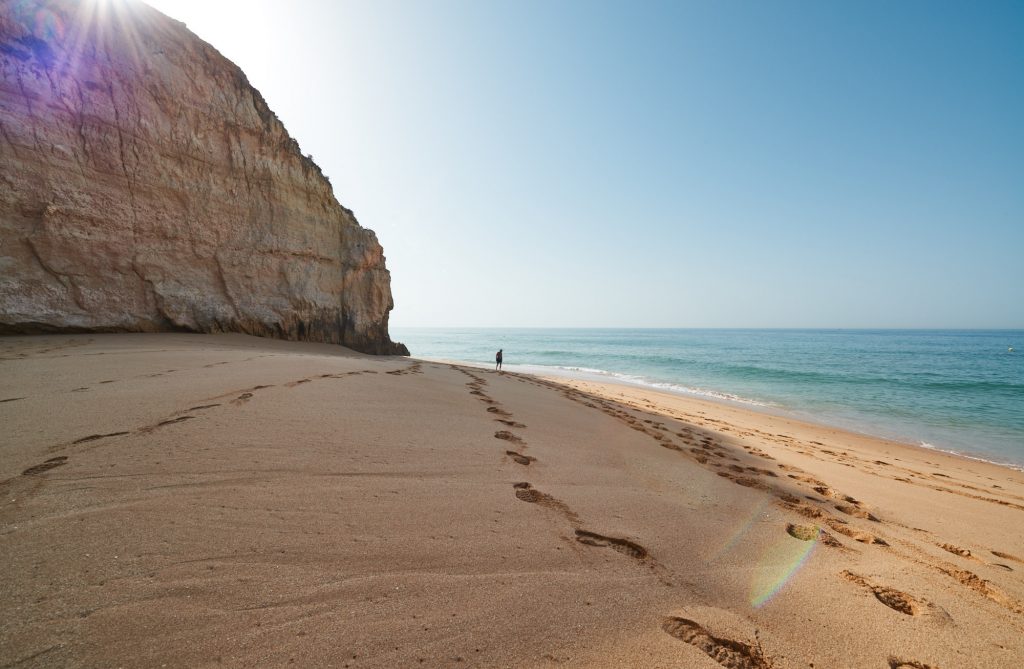 Fußspuren Sand Strand Algarve Portugal