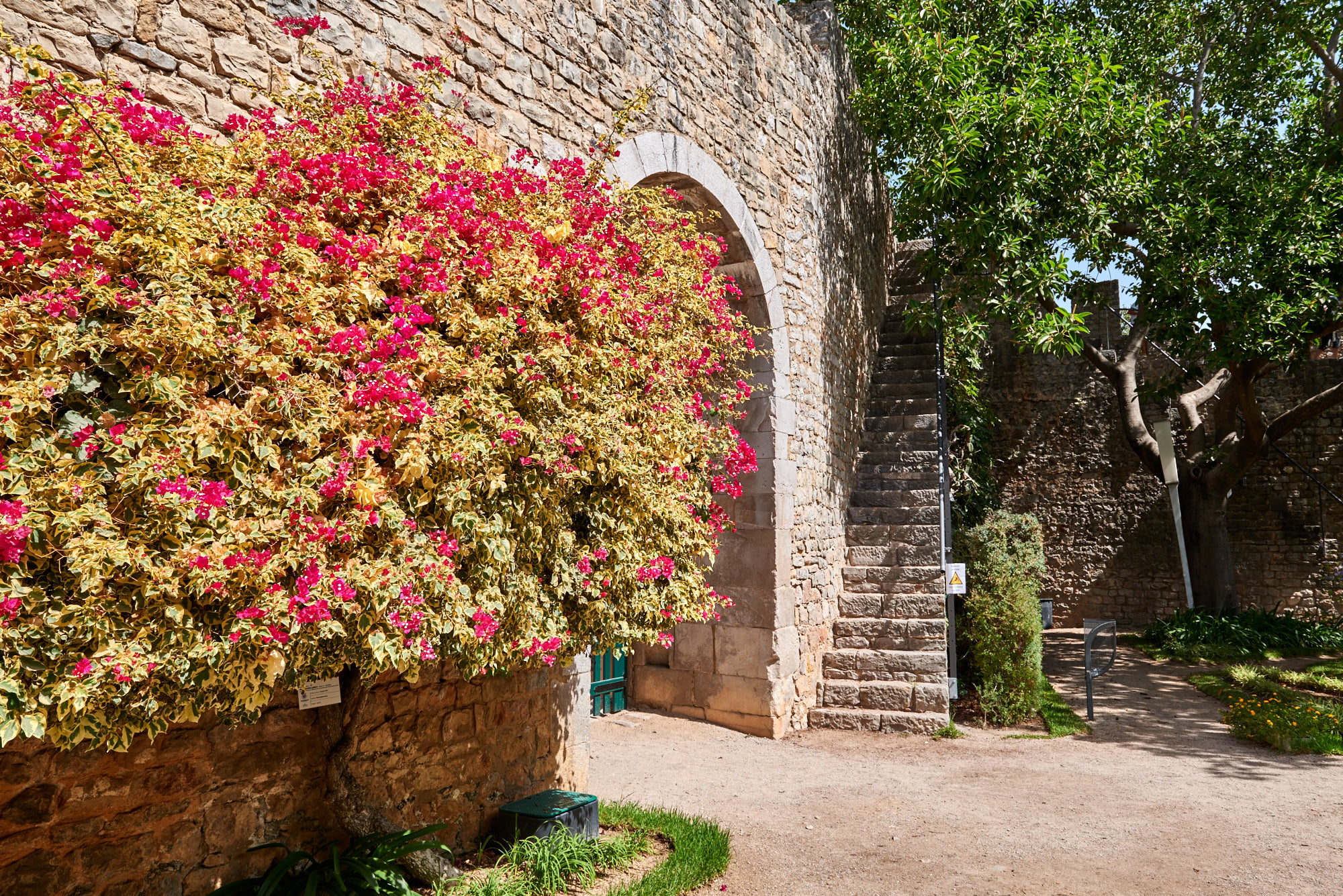Burgmauer Steintreppe Algarve