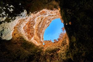 Ausflug Ziel Höhle Steilküste Lagos