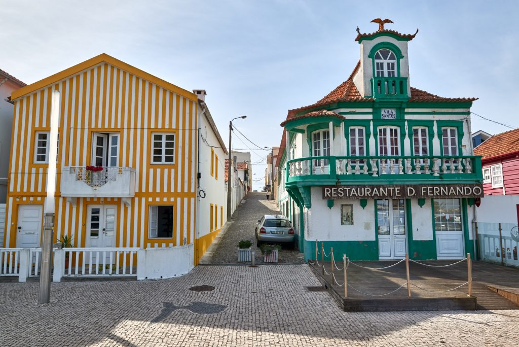 Gestreifte Häuser in Aveiro