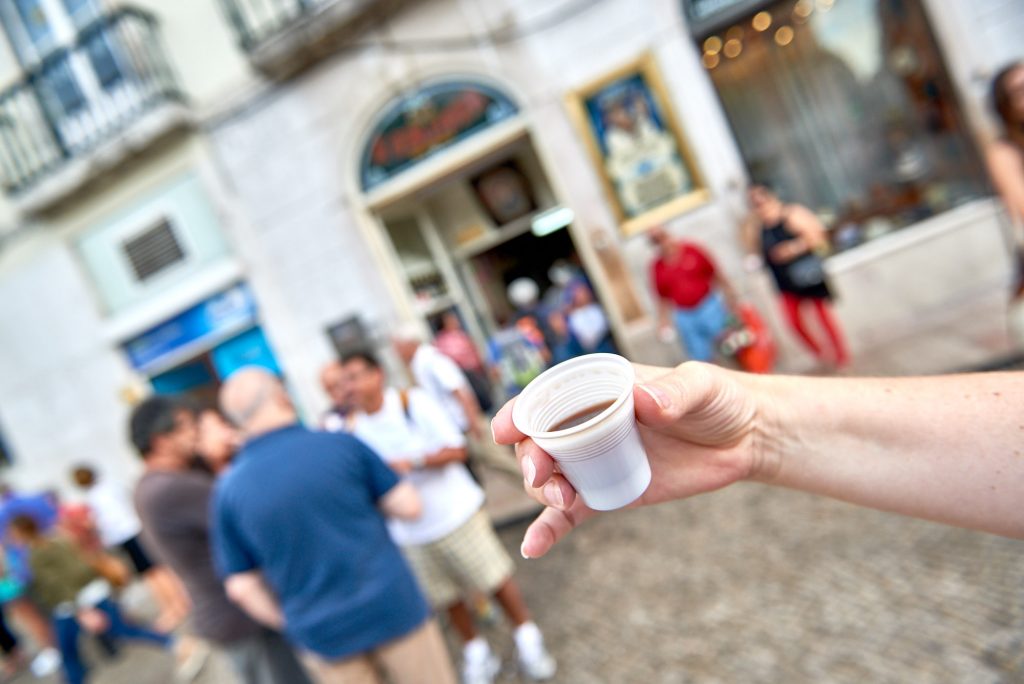 Ginjinha Schnaps Likör Lissabon