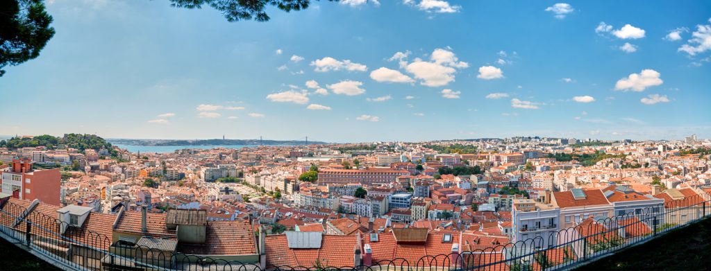 Panorama der Stadt Lissabon 