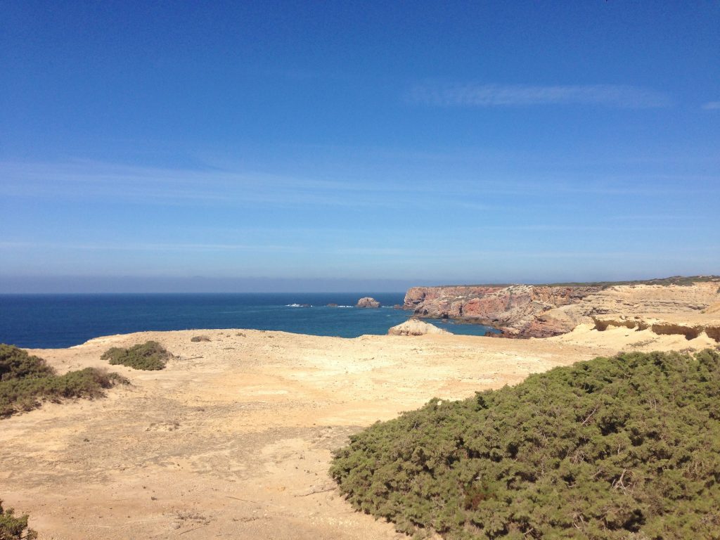 Panoramablick -  Küste und Klippen in Portugal - Wanderung Rota Vicentina