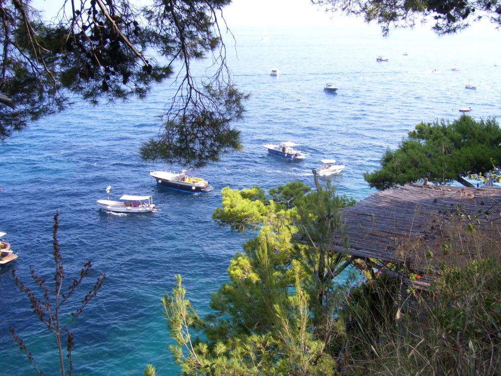 Amalfiküste Positano Hafenbucht