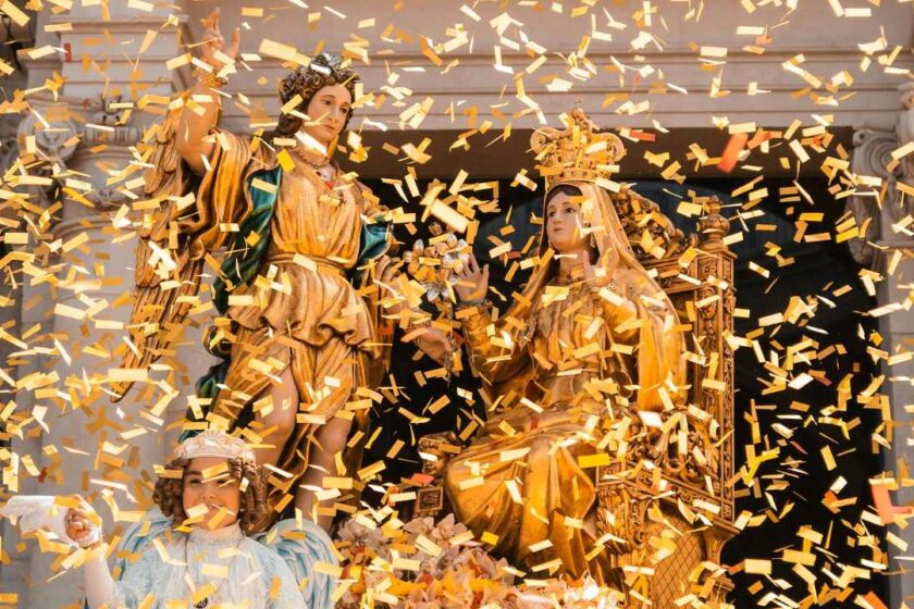 Ostern in Apulien Prozession