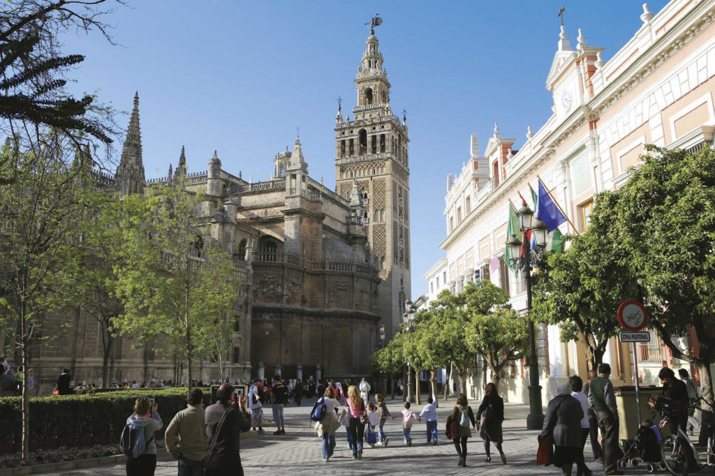 Glockenturm Giralda Sevilla