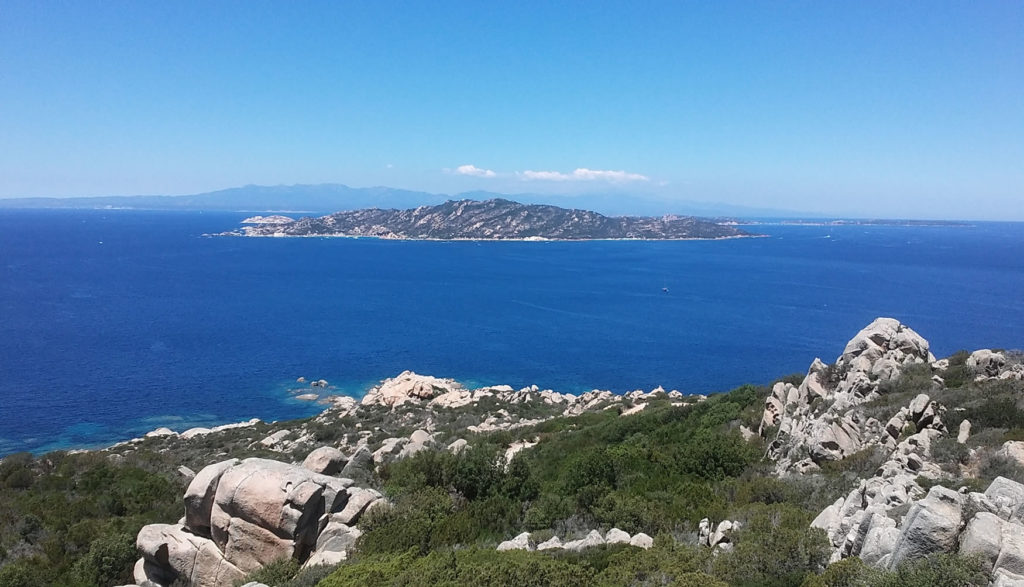 Blick auf La Maddalena Archipel