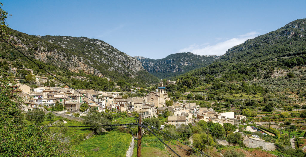 Blick auf Valldemossa auf Mallorca