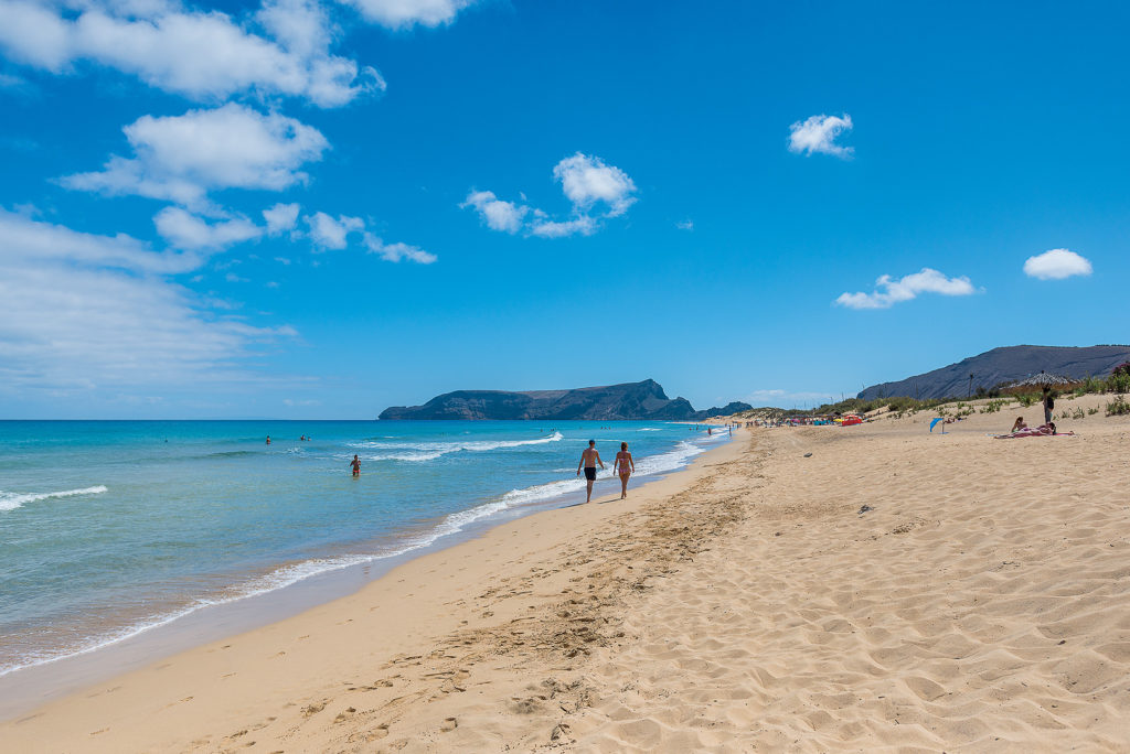 Badeurlauber auf Porto Santo