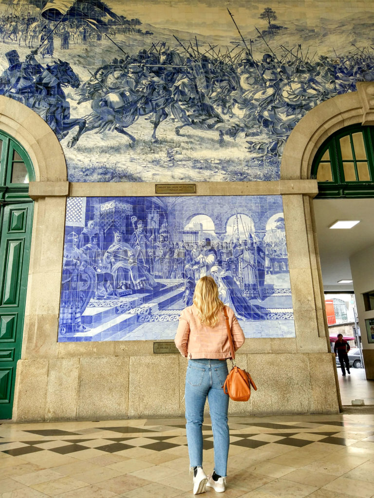 In Portos Bahnhof São Bento