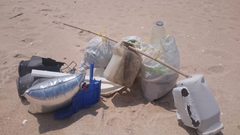 Plastikmüll am Strand