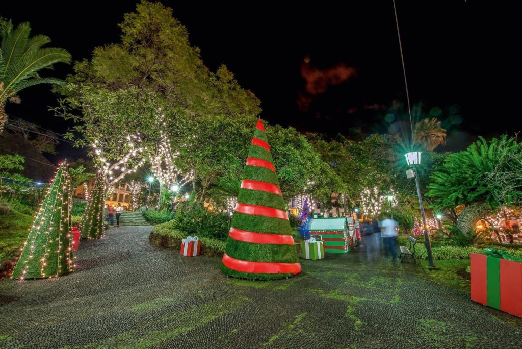 Madeira zur Weihnachtszeit: Weihnachtsmarkt Madeira Funchal