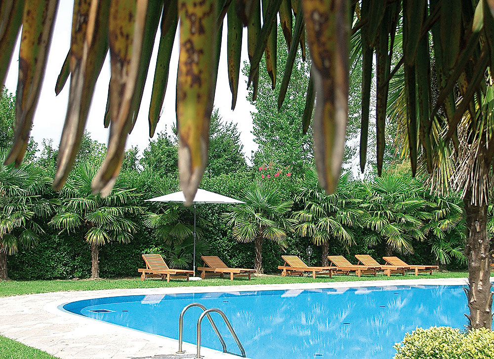Villa Pace Park Hotel Bolognese Pool