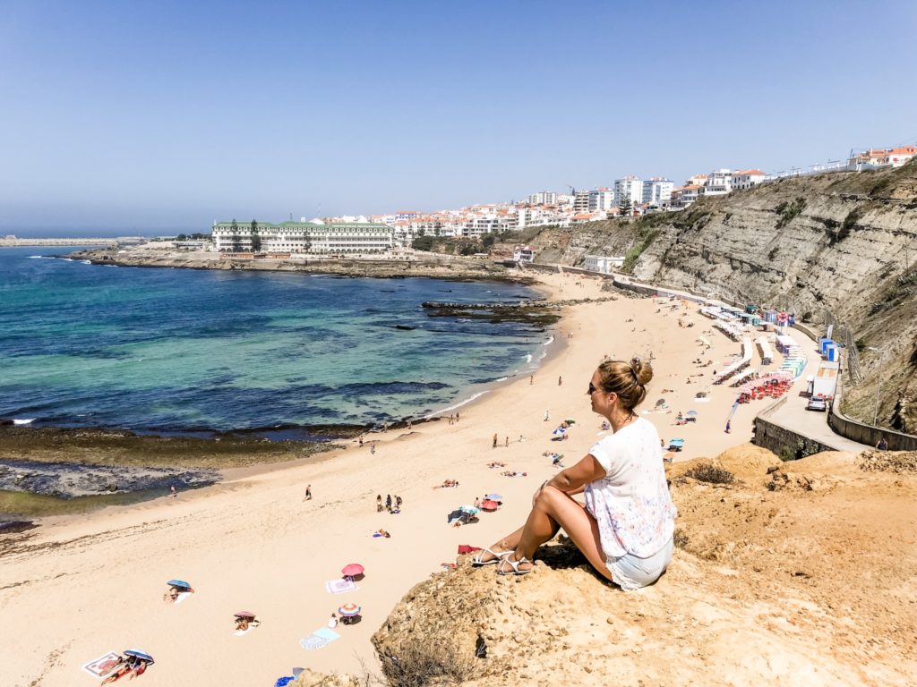 Blick auf den Strand Praia do Sul in Ericeira