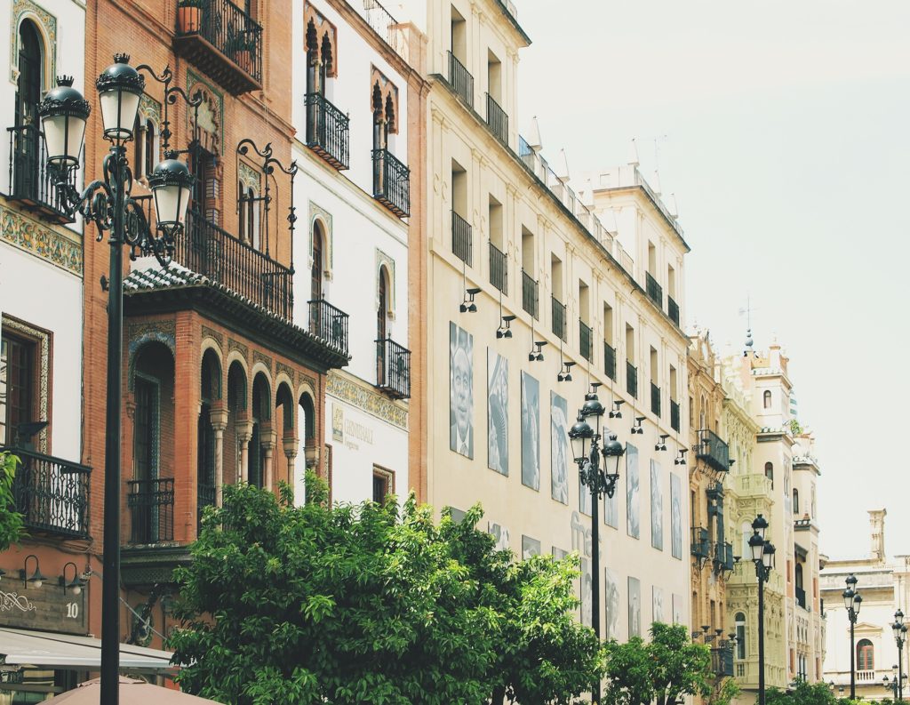 Sevilla Häuserfront