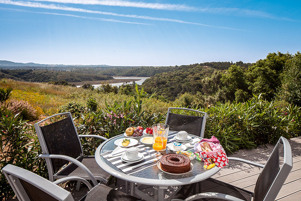 Frühstück im Monte do Zambujeiro