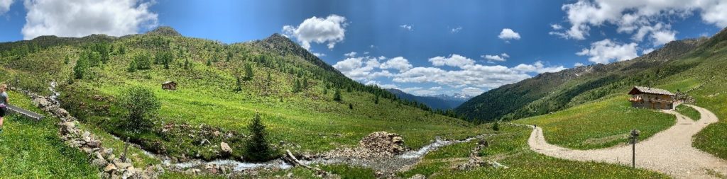 Panoramabild über die Landschaft 