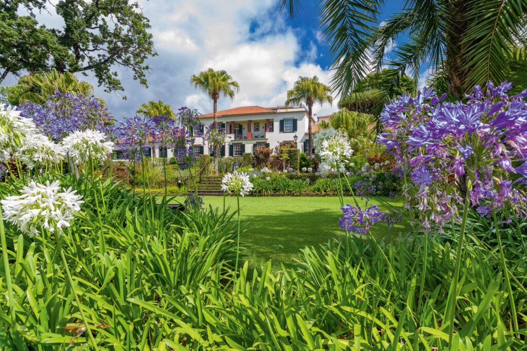 Quinta Jardins do Lago Blick vom Garten aufs Hotel