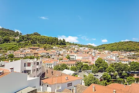 Stadt im Hinterland der Algarve