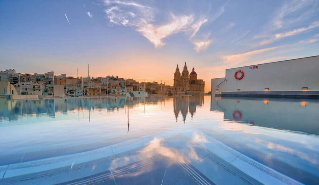 Pergola Hotel & Spa Ausblick vom Pool