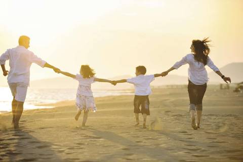 Familie am Strand