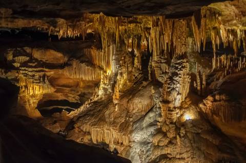 Tropfsteinhöhle