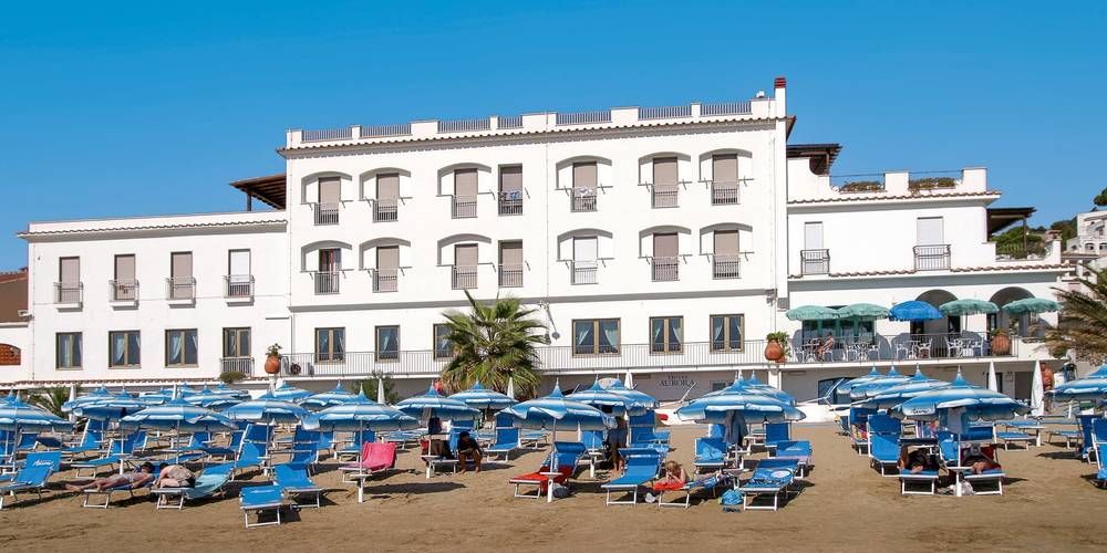 Aurora Hotel & Suites sul mare, Resort/Hotelanlage