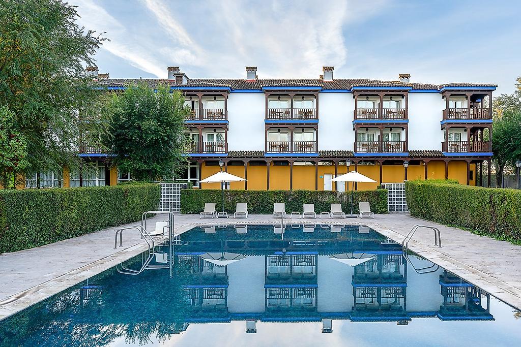 Parador de Manzanares, Pool/Poolbereich