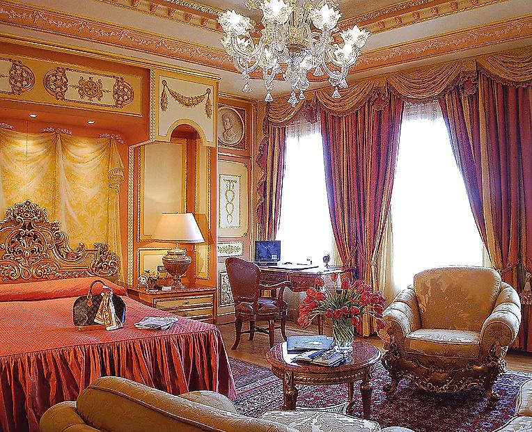 Hotel Regina Palace, Hotelsuite
