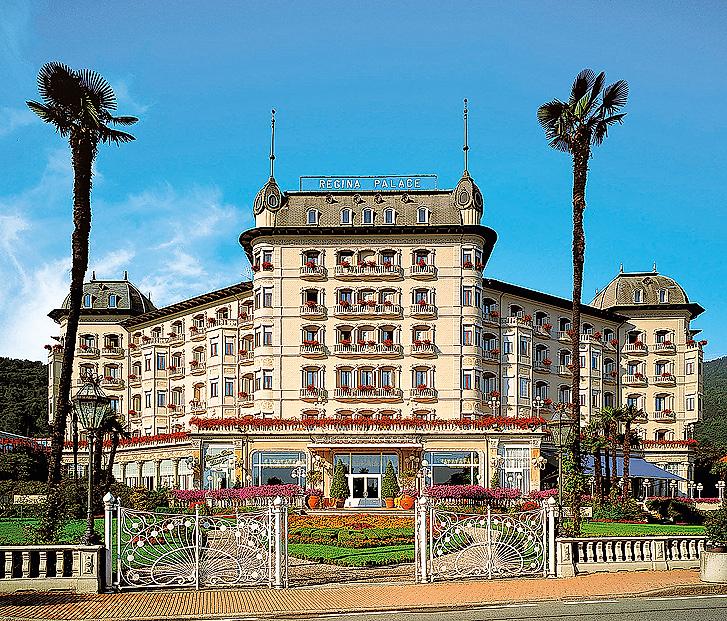 Hotel Regina Palace, Fassade