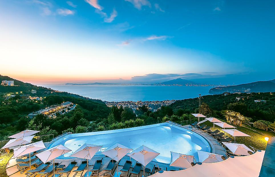 Grand Hotel Due Golfi, Pool/Poolbereich