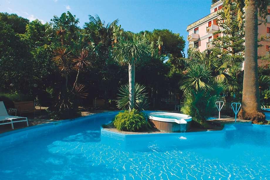Reginna Palace Hotel, Pool/Poolbereich