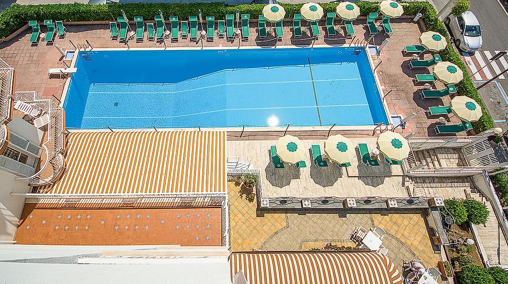 Hotel Pietra di Luna, Pool/Poolbereich